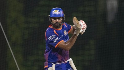 Rohit had sustained a right hamstring injury during the chase against Royal Challengers Bengaluru on Sunday and was forced to retire hurt in the final over of the powerplay on 19. (Mumbai Indians/File Photo)