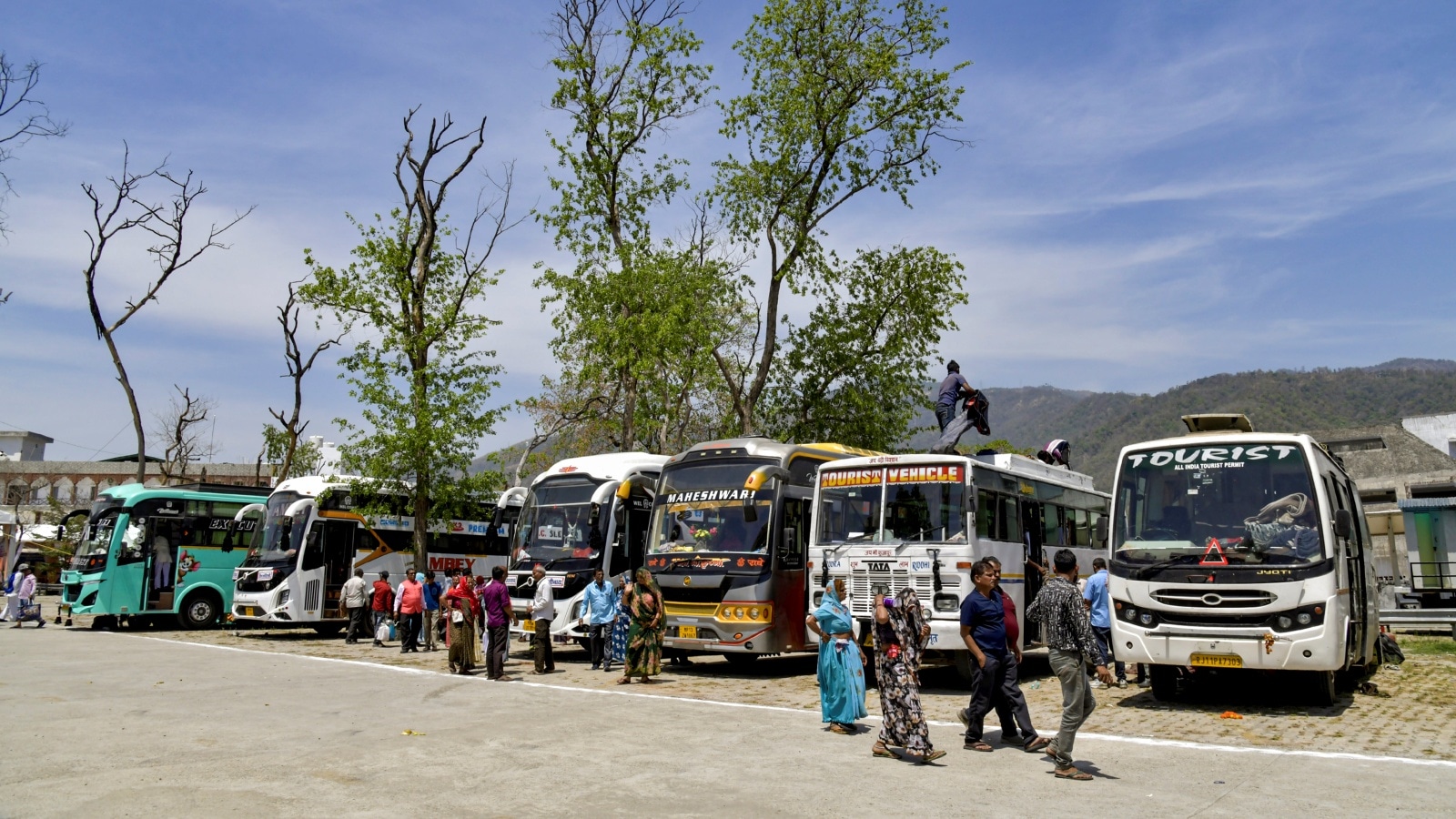 Char Dham Yatra, Char Dham Yatra begins, Yamunotri, Yamunotri open to all, Gangotri temple, Gangotri temple panchgavya consumption a must, Gangotri temple will make panchgavya consumption a must, Indian express news, current affairs