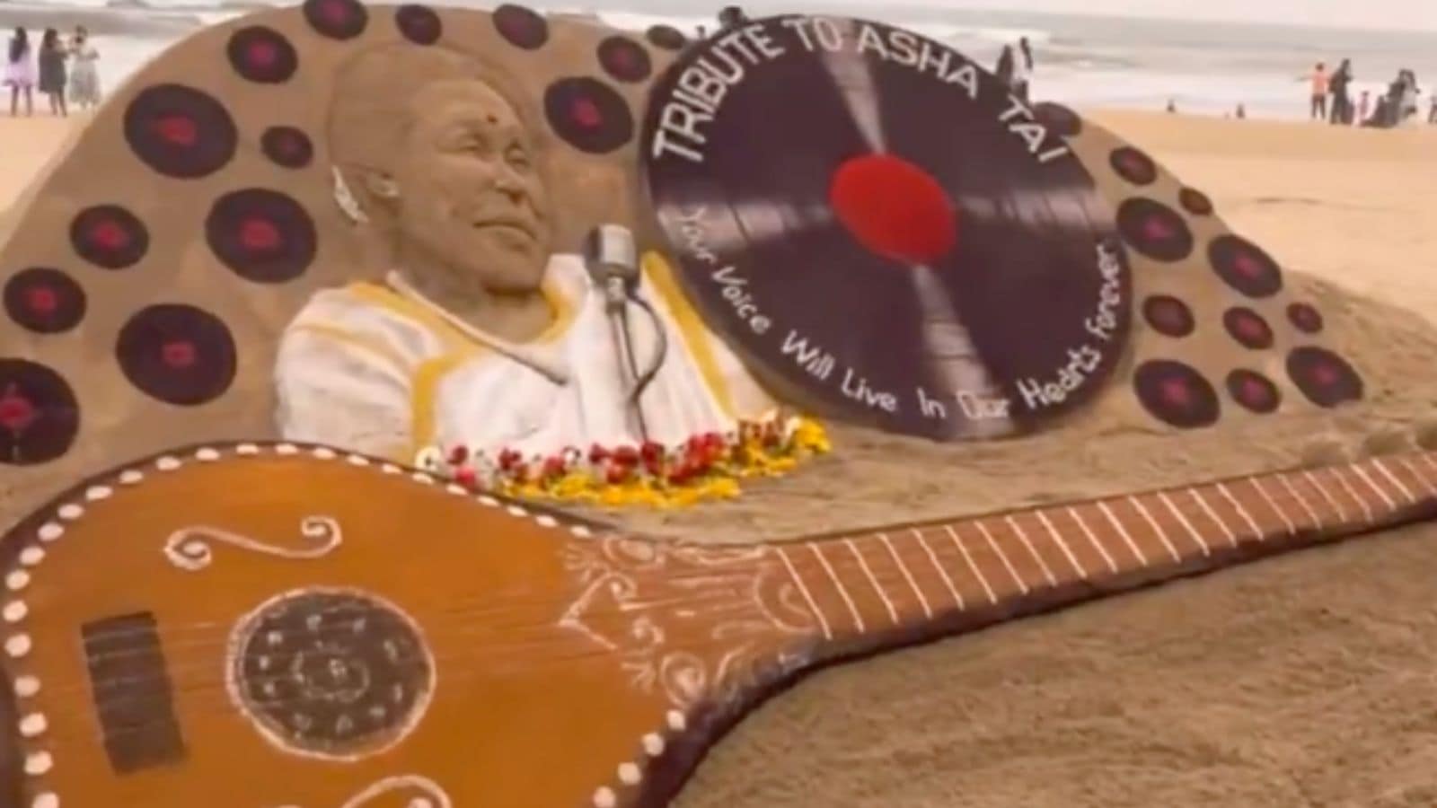 ‘Your voice lives forever’: Sudarsan Pattnaik pays tribute to Asha Bhosle with a breathtaking veena