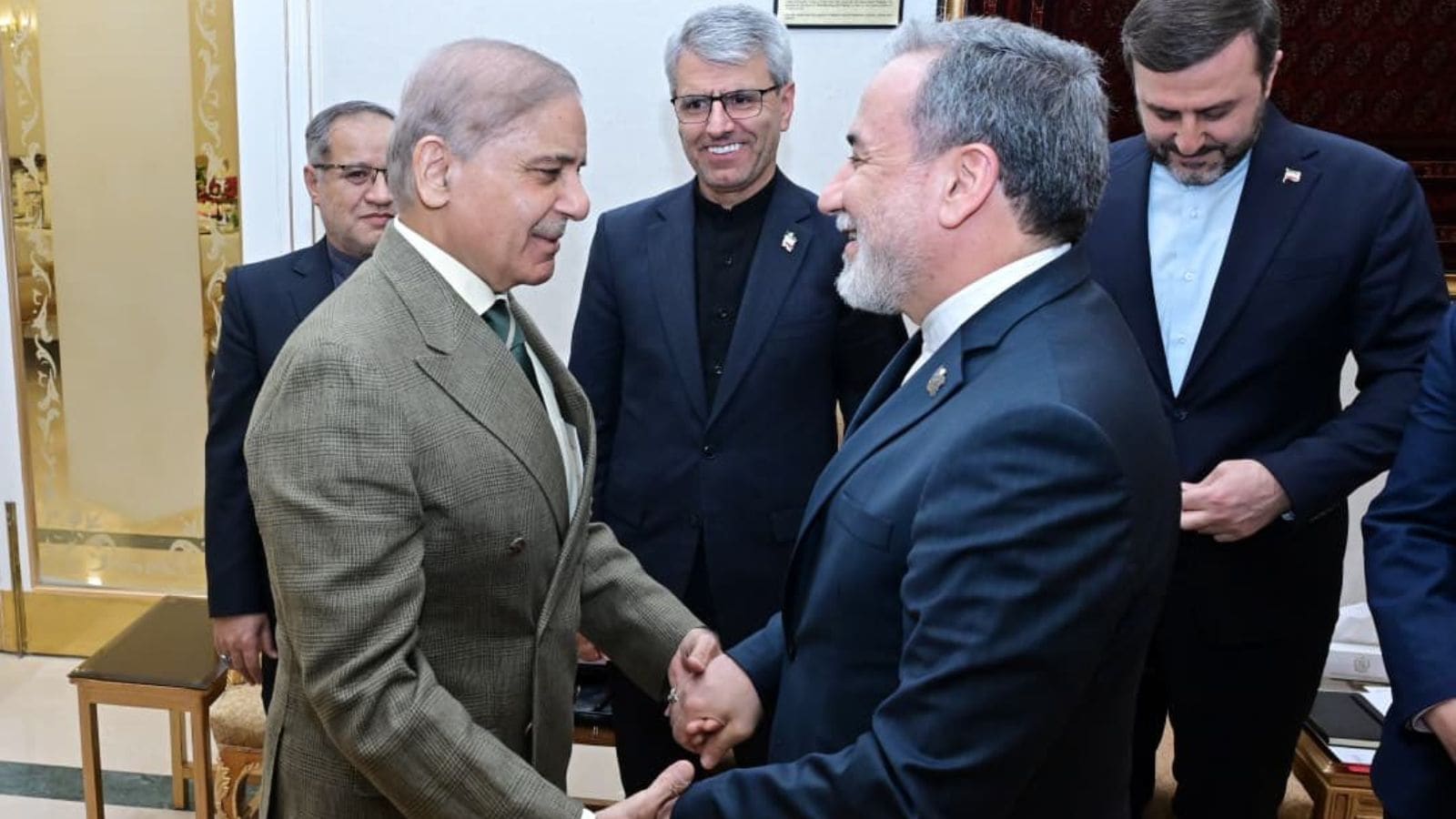 abbas araghchi, shehbaz sharif, iran,