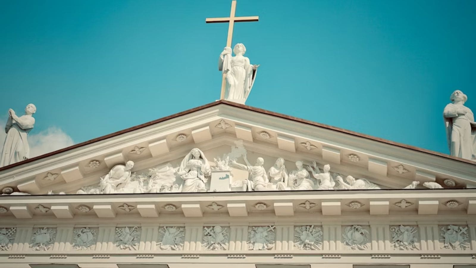 Ways the printing press transformed the world