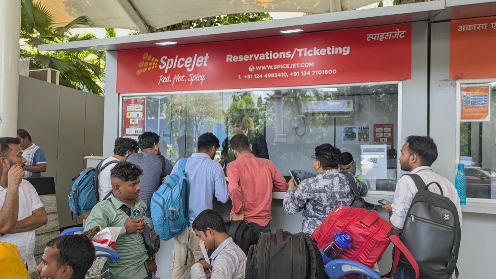 Grounded and stranded: Chaos at Mumbai airport as SpiceJet cancels 3 flights