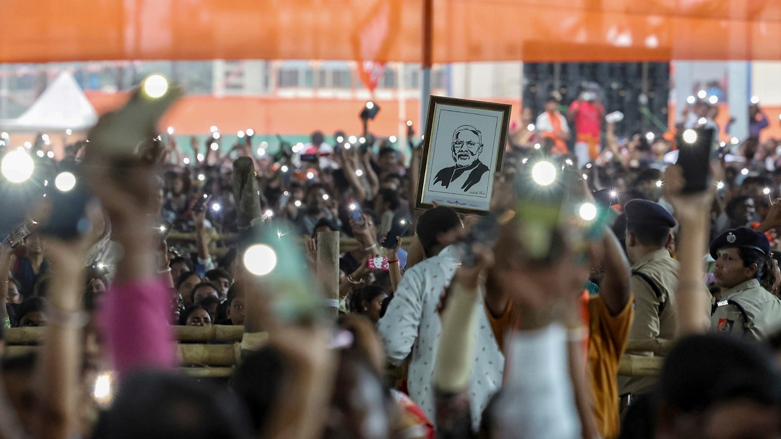 To keep heat on Opposition, PM to address women’s convention in Varanasi on Bengal poll eve