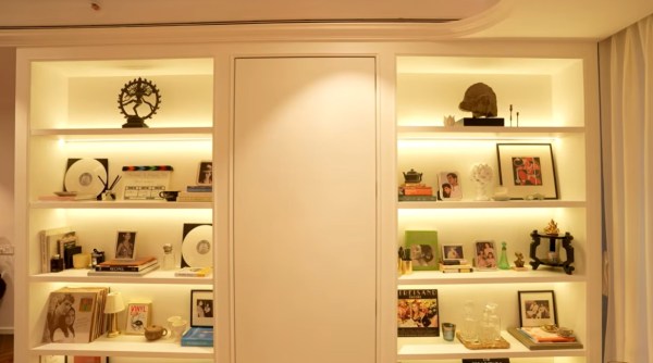 तारा सुतारिया के घर का दौरा