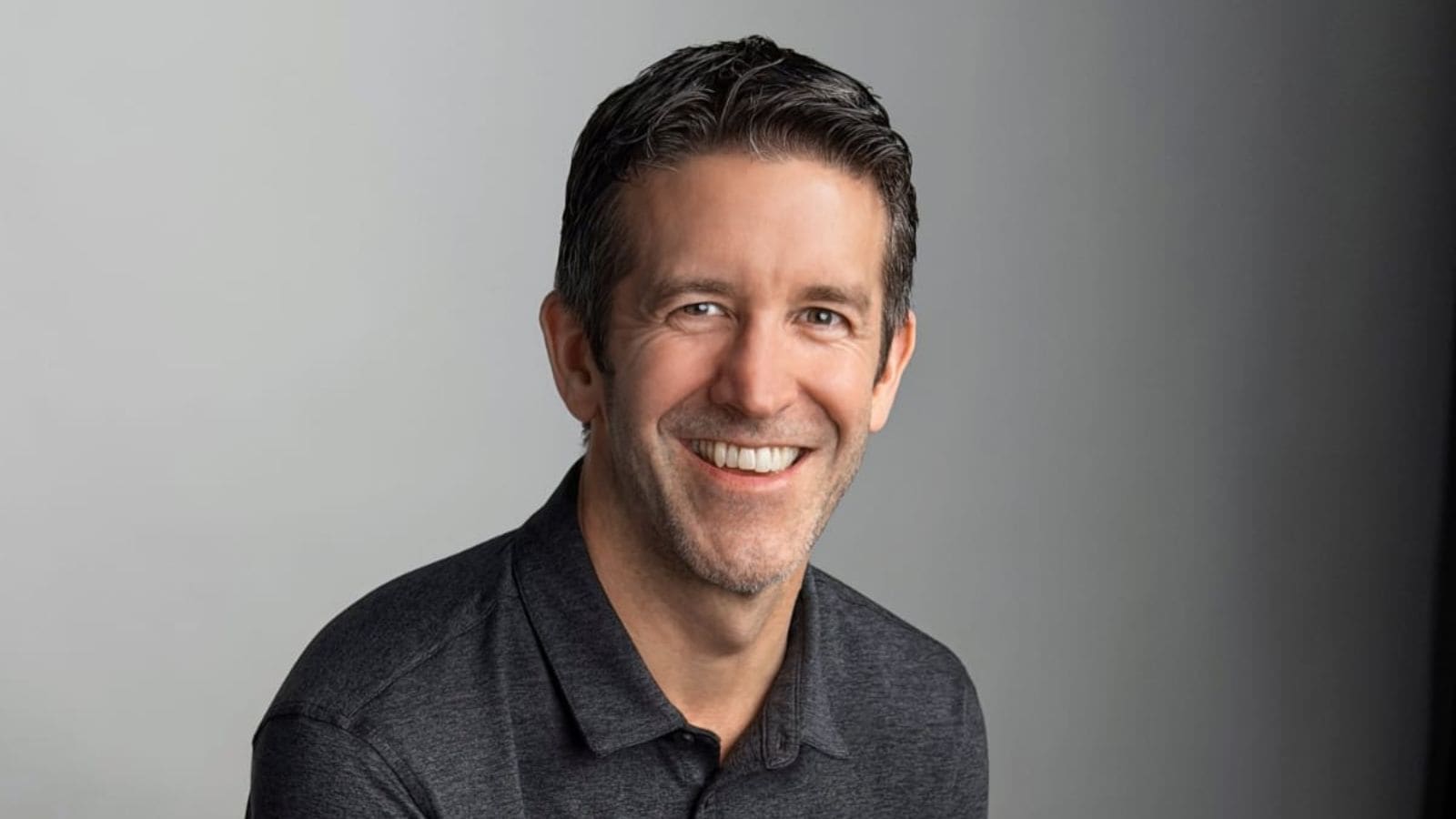 As Ternus replaces Cook as CEO, Apple turns to a technical leader to ‘reinvent’