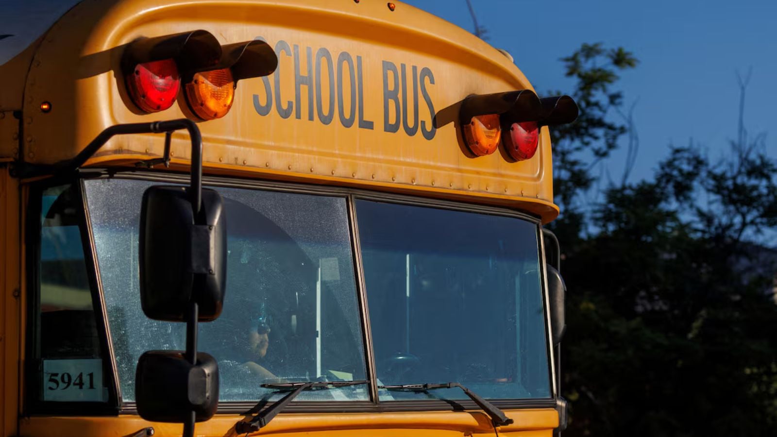 Los Angeles schools set limits on classroom screen time