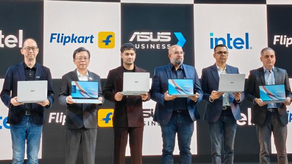 Asus Expertbook Ultra launch