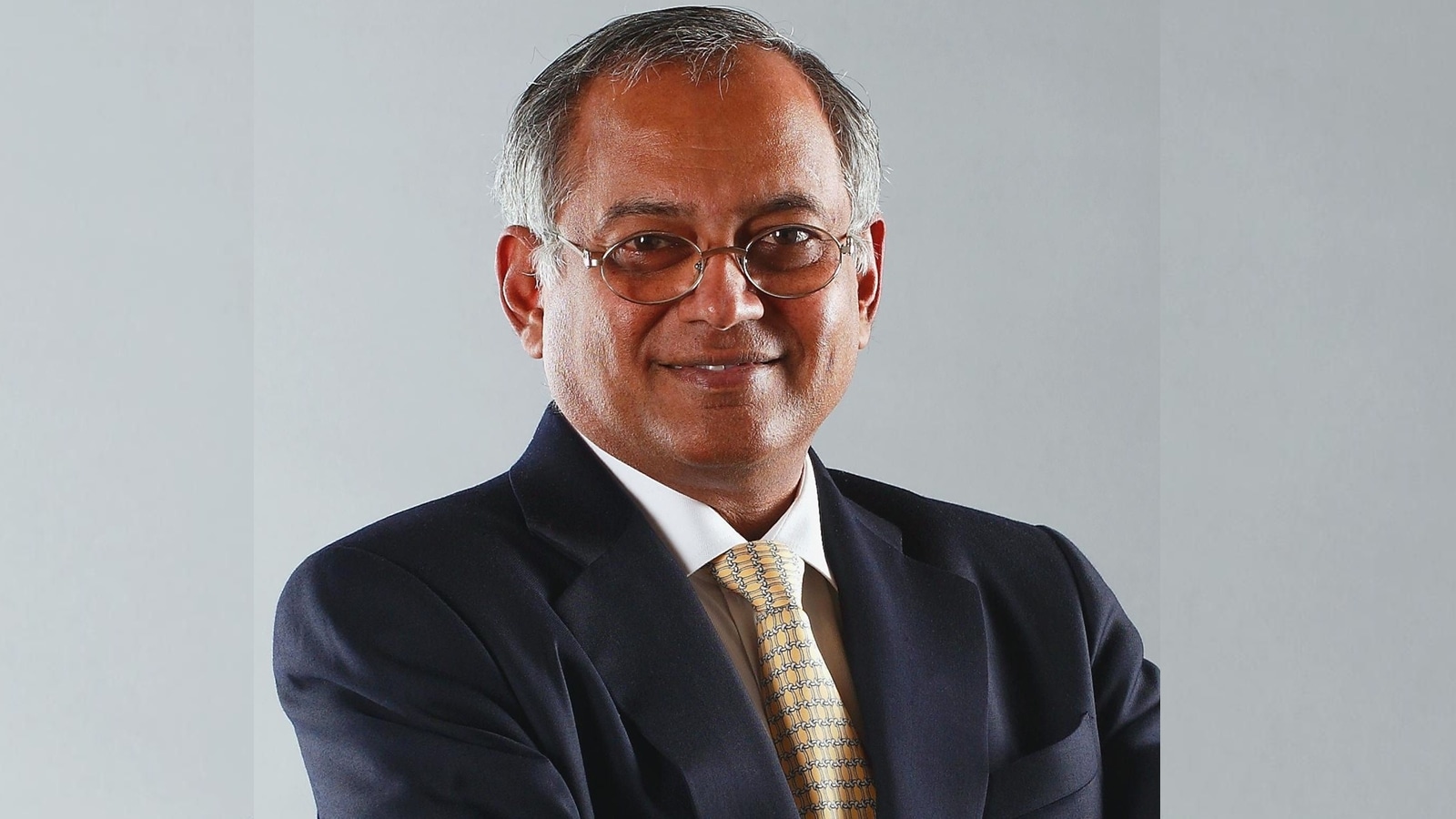 Venu Srinivasan obliges request to quit Bai Hirabai Trust, Vijay Singh declines