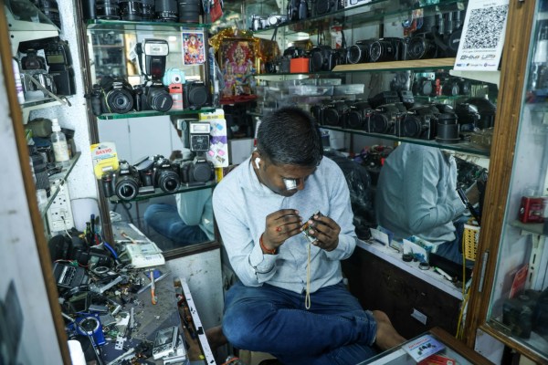 A shop in MUMBAI 'scamers Gully