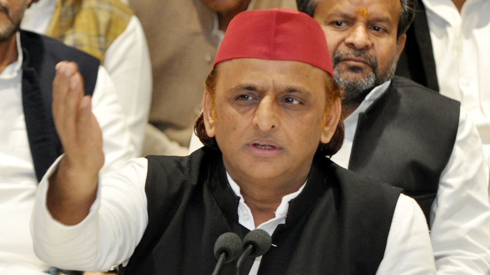 ‘Bad days will end, don’t act in haste’: Akhilesh to IAS officer who tendered ‘technical resignation’