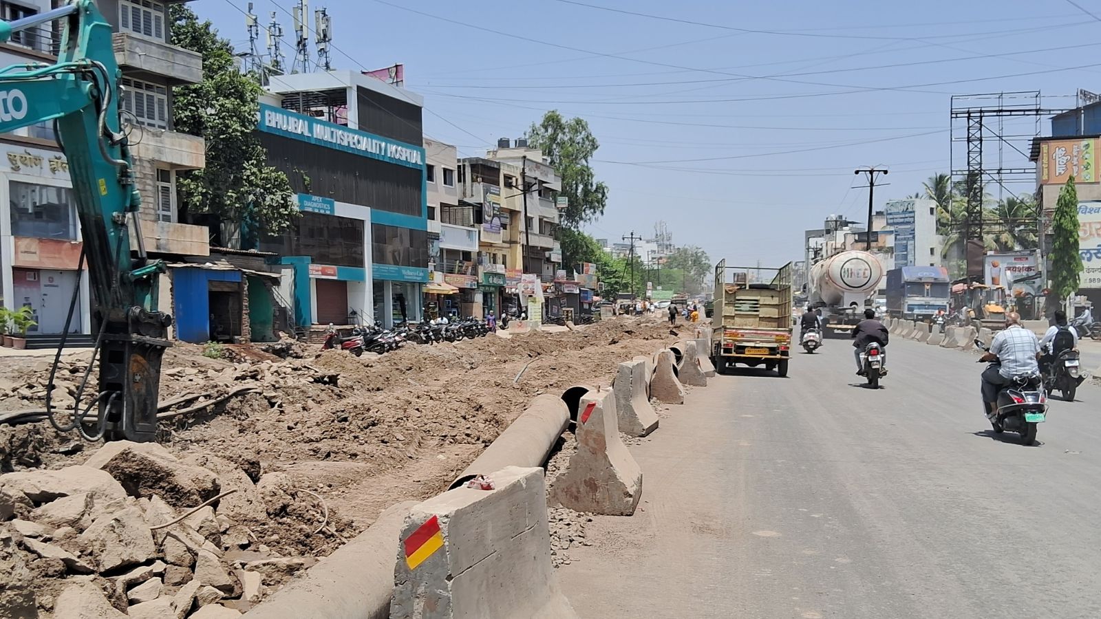 ‘It’s impossible to cycle’: Why a massive NHAI project is leaving Pune’s Phursungi residents choking in clouds of dust