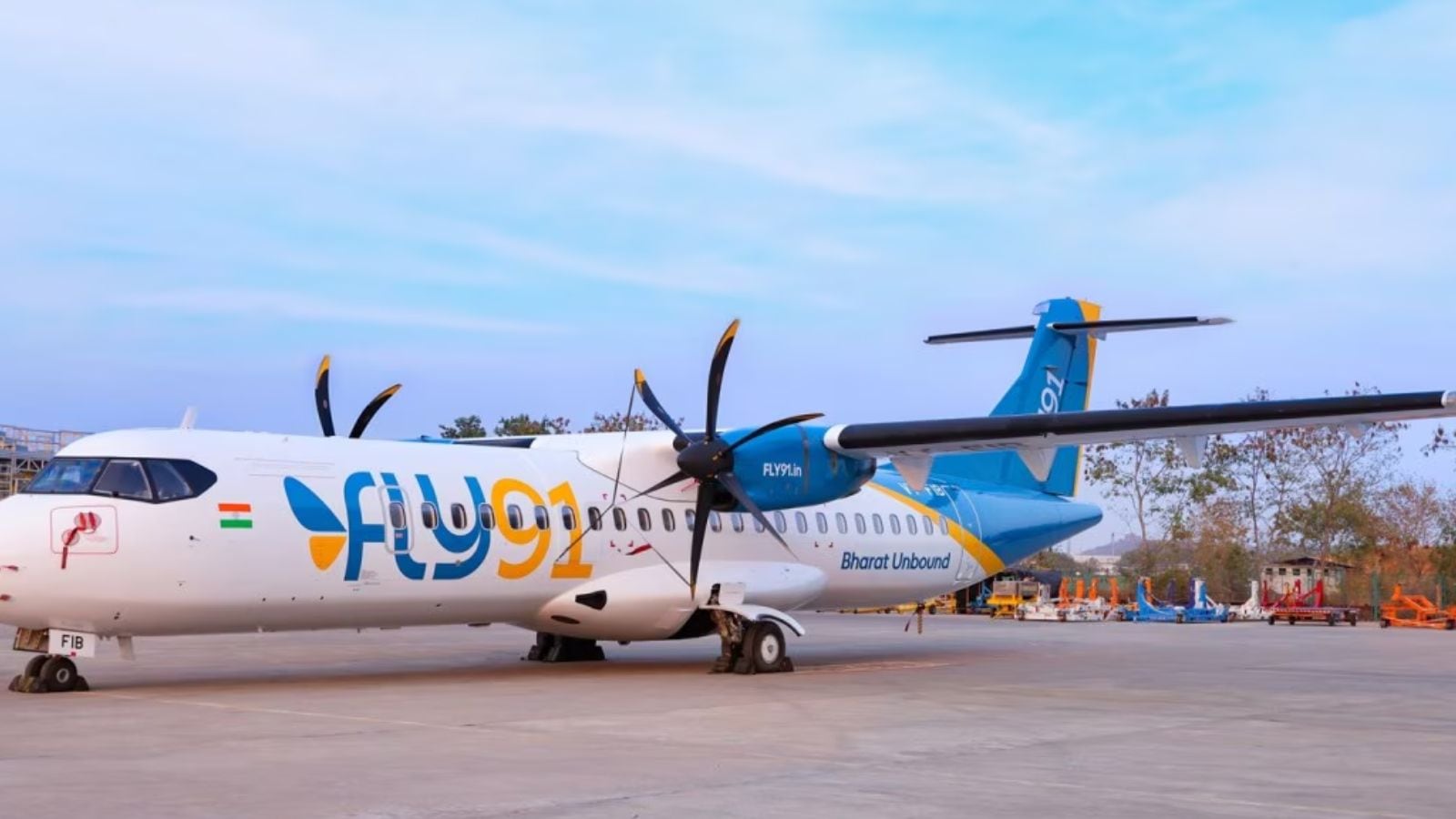 Panic on Hubbali-bound Fly91 after flight airborne for 3.5 hours due to bad weather