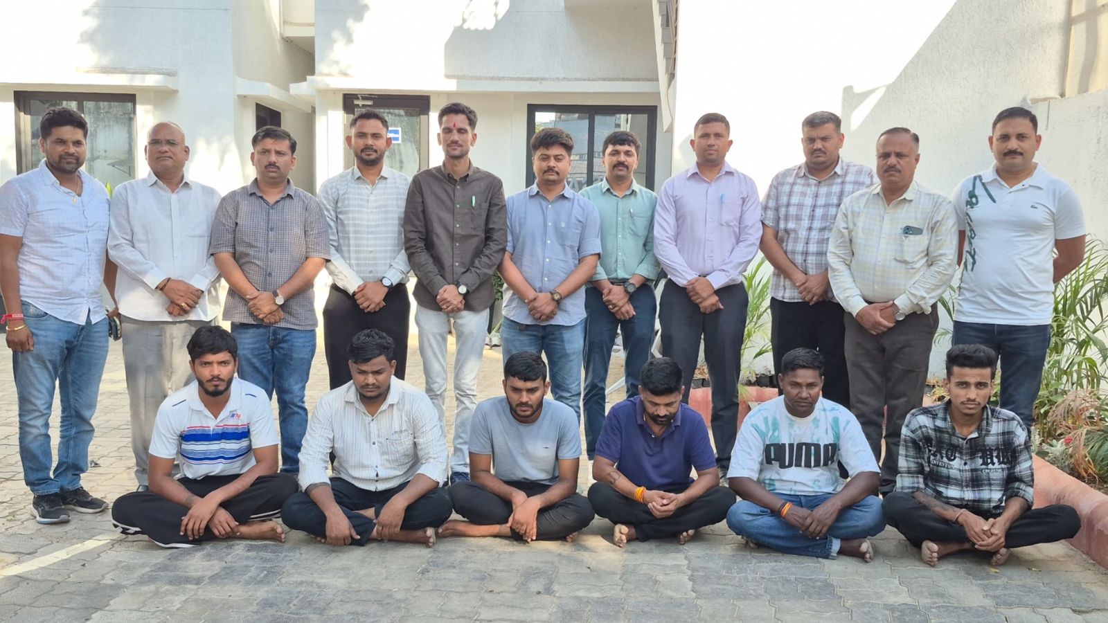 Accused of cheating in a Rs 30,000 gambling win, UP man tied to a tree, beaten to death in Gujarat