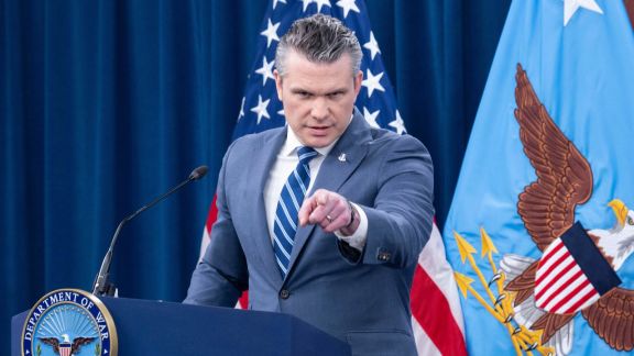Pete hegseth, iran war,