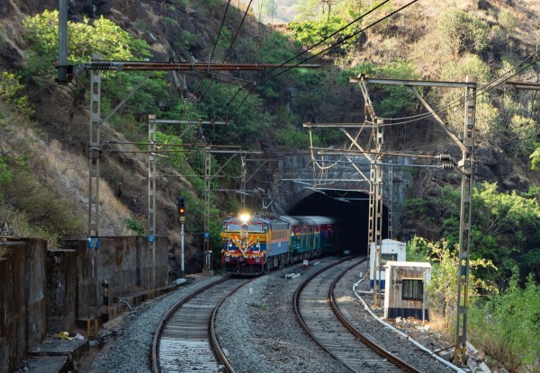 Deccan Queen passes through the lush Western Ghats on its Mumbai-Pune route (Credits: Pranit Gawand)