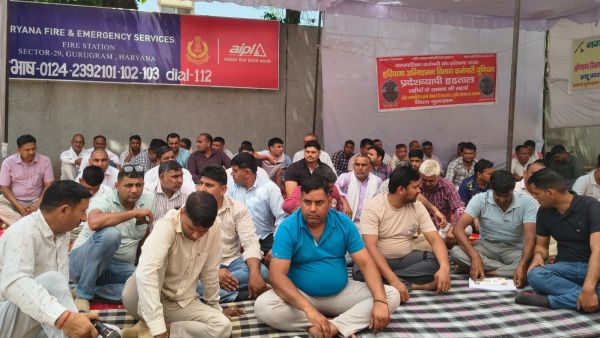 Gurgaon municipal union protest