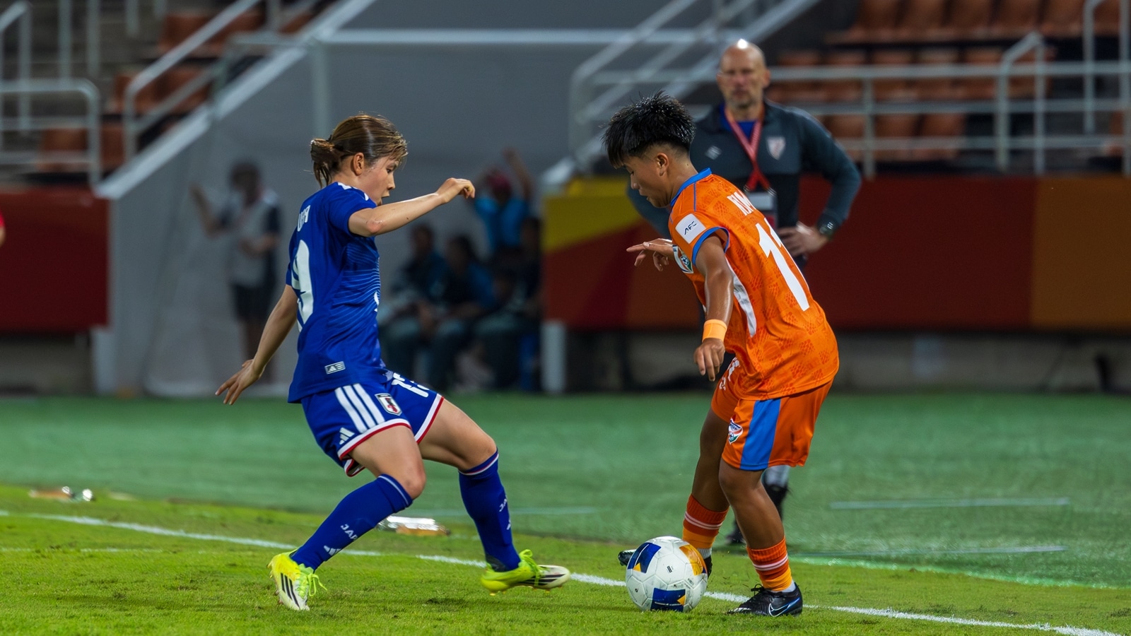 India, playing their first Asian Cup match in 20 years, had a good start early on, with Shubhangi Singh and Sulanjana Raul combining well on the left to set Sibani Devi Nongmeikapam through (AIFF Photo)