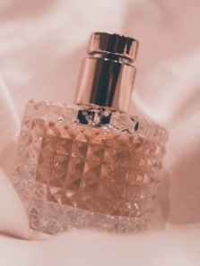 Best destinations to travel to for perfumes