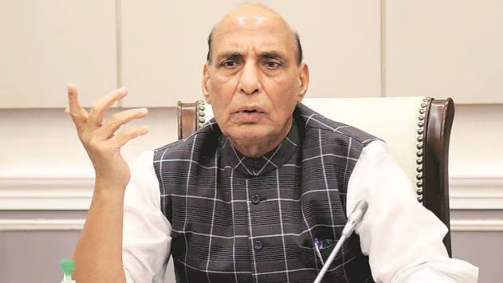 ‘God knows how many parts Pakistan will be divided into’: Rajnath Singh warns Islamabad against casting eye on West Bengal