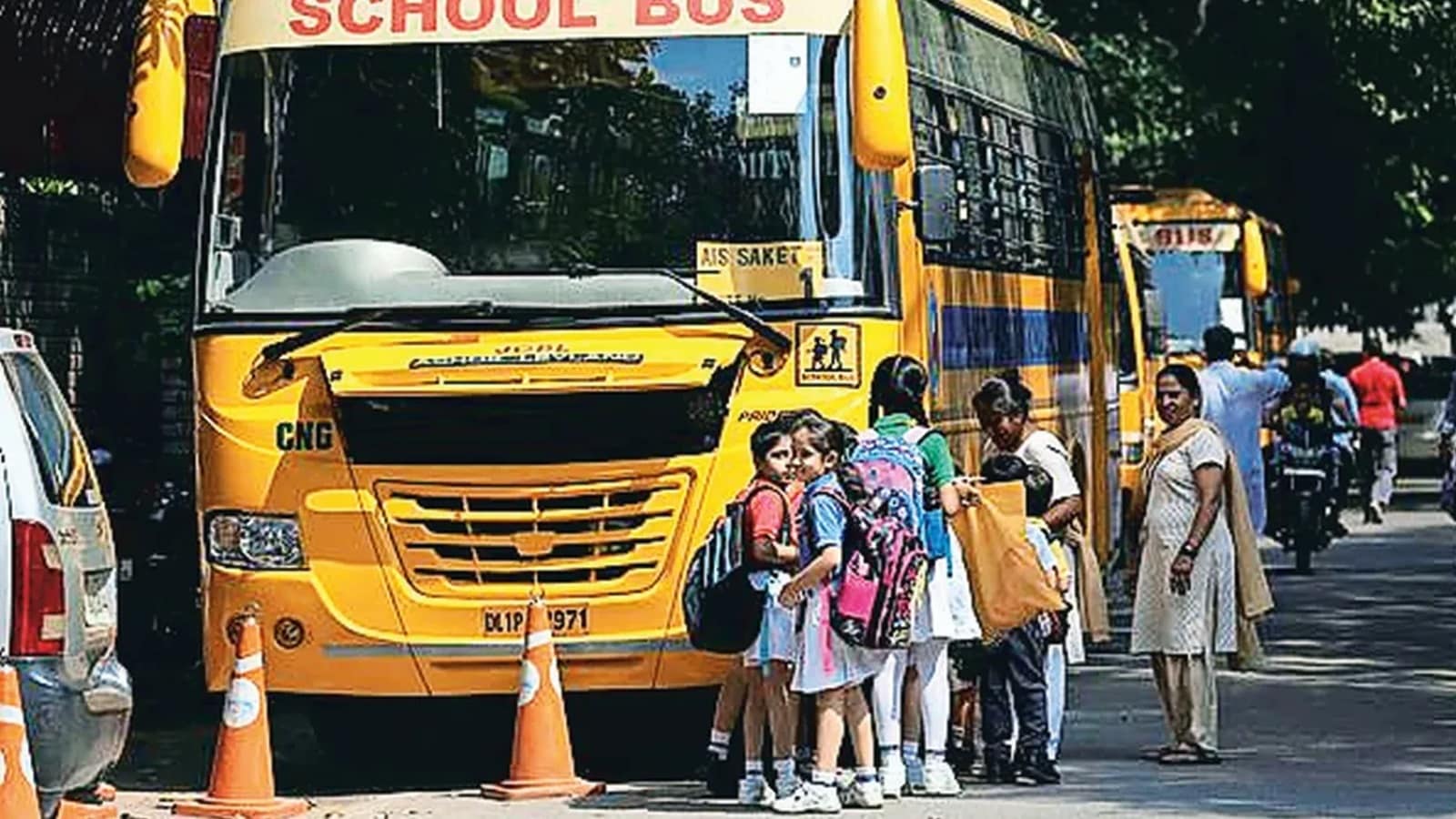 Maharashtra to cap school bus fares