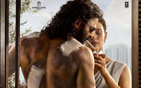 स्पिरिट में प्रभास और तृप्ति डिमरी।