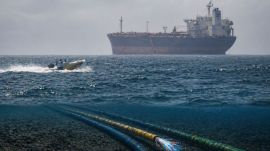 strait of hormuz, Ira war,