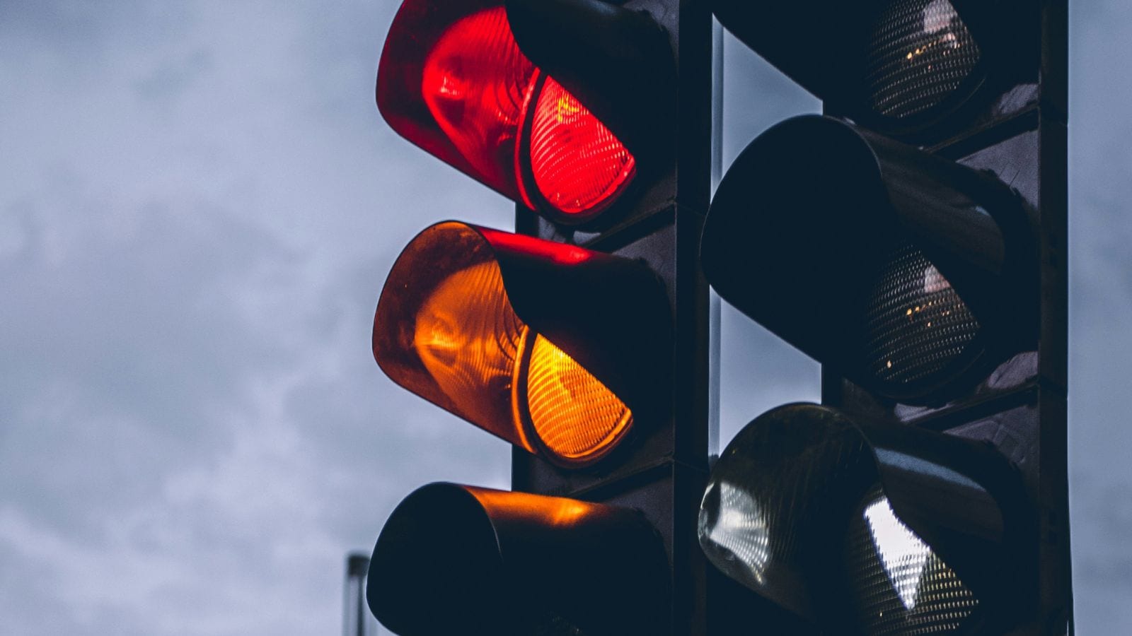 Challans for signals you never jumped? Hyderabad cops find number clone trend