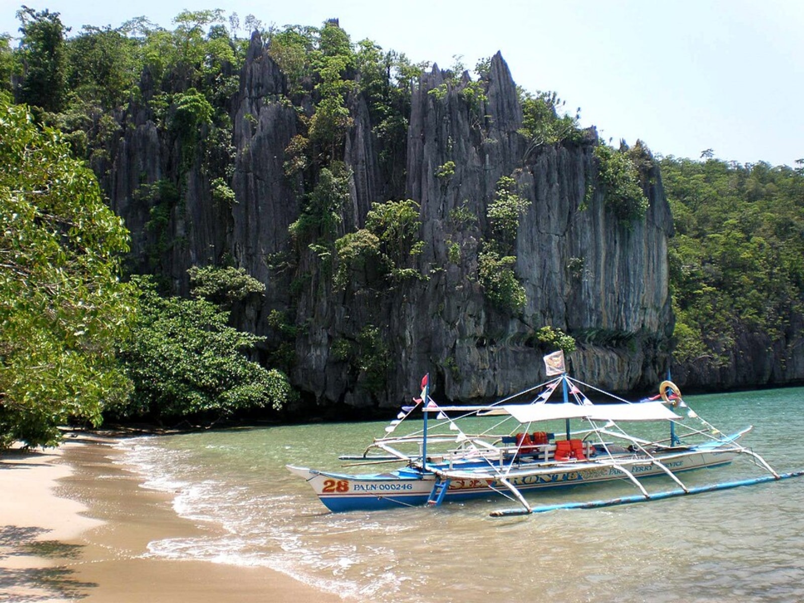 Rock formations at the docking area going to the Underground River.
