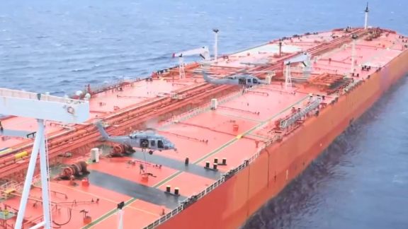 US tanker boarding Iranian oil
