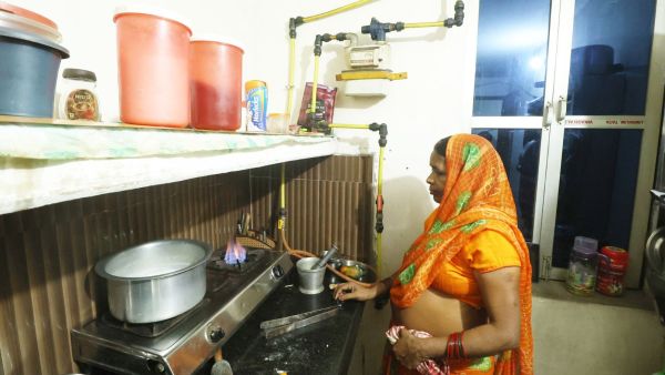 In UP, this village of 500 residents is untouched by LPG crisis