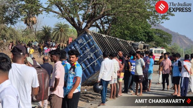 A container trailer rammed a tempo truck carrying a wedding party on the Mumbai-Ahmedabad Highway near Dhanivari in Palghar district’s Dahanu taluka on Monday evening
