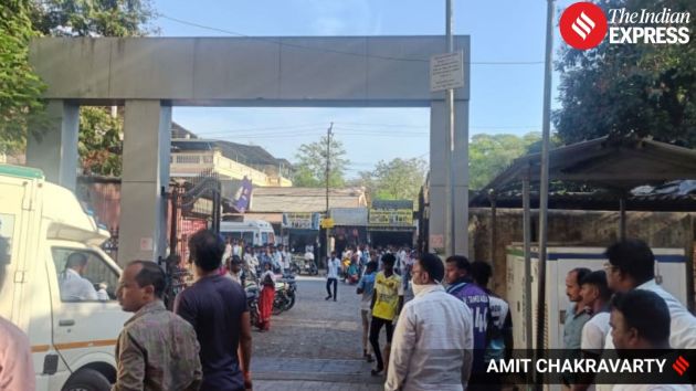 Chief Minister Devendra Fadnavis announced compensation of Rs 5 lakh each to the kin of the deceased
