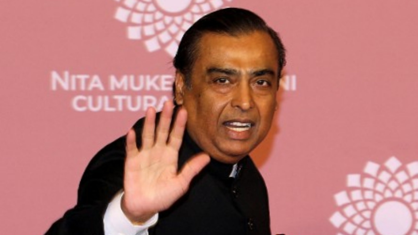 indianexpress.com - ENS Economic Bureau - Outlook for oil remains extremely vulnerable to geopolitical risks: Reliance Industries Ltd