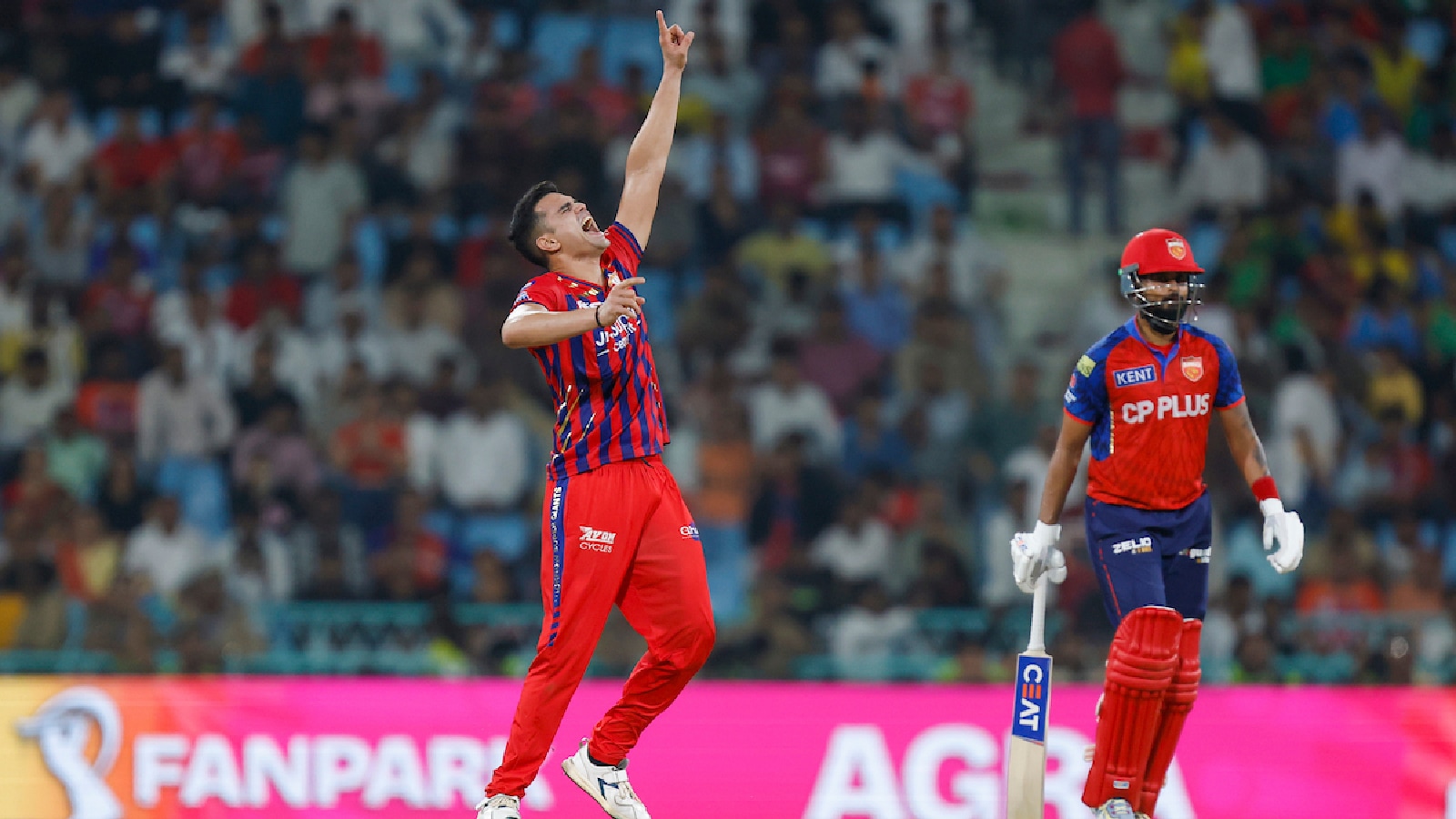 Sachin Tendulkar heaps praises on son Arjun after Lucknow Super Giants debut
