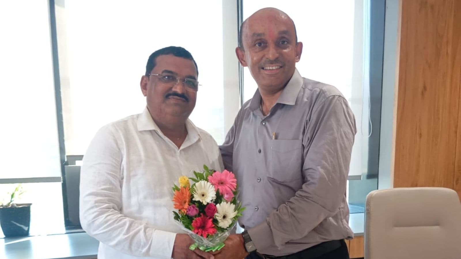 BJP picks OBC, tribal members for Surat district panchayat top posts