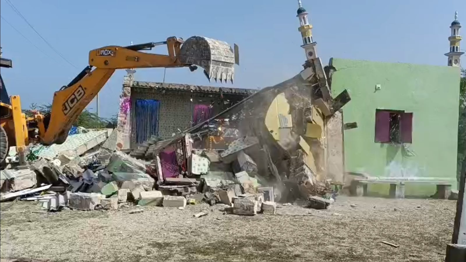 3 illegal religious structures demolished in Dwarka; govt land worth Rs 2.27 cr freed