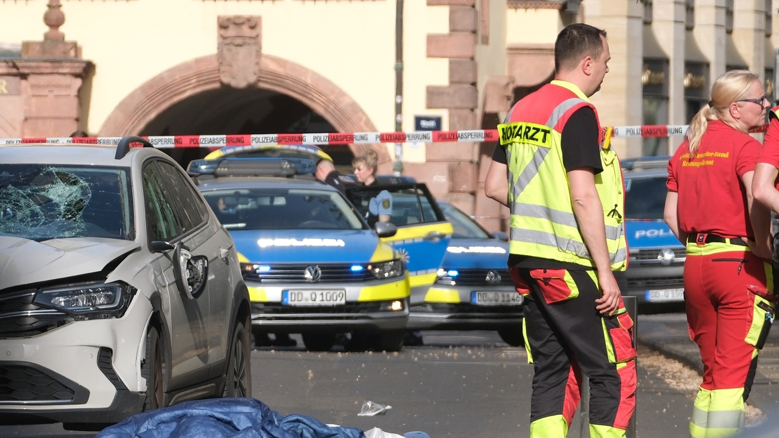 Two killed, several injured after car rams crowd in Leipzig; driver arrested