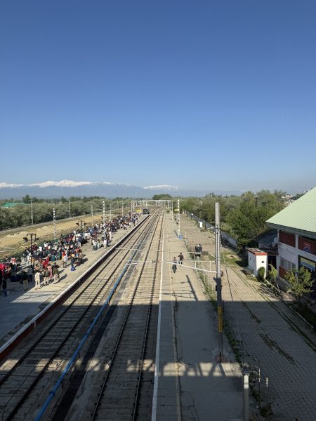 Katra Vande Bharat Express, direct Jammu-Srinagar train, Srinagar Jammu train, Srinagar Jammu Vande Bharat Express, Promises of first direct Jammu-Srinagar train, Jammu-Srinagar train, Jammu, Ashwini Vaishnaw, Vande Bharat Express, Jammu-Srinagar national highway (NH44), Indian express news, current affairs