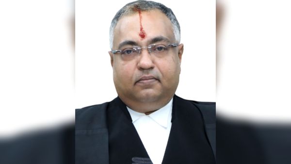 Justice V Lakshminarayanan madras high court