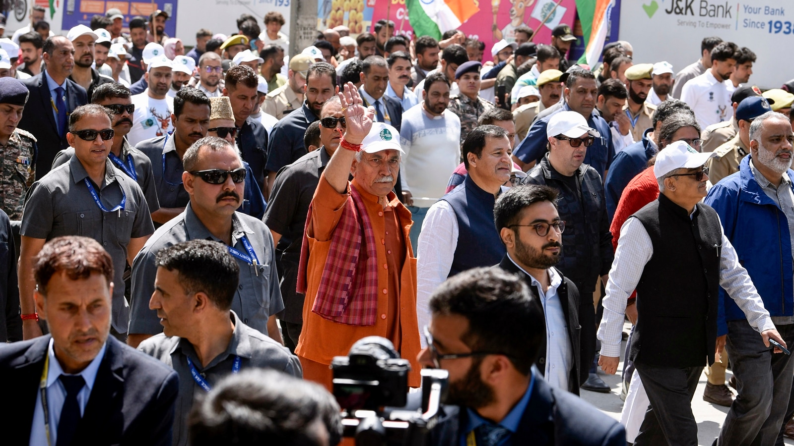Thousands join J&K L-G Sinha’s anti-drug padyatra, 518 peddlers arrested in 22 days