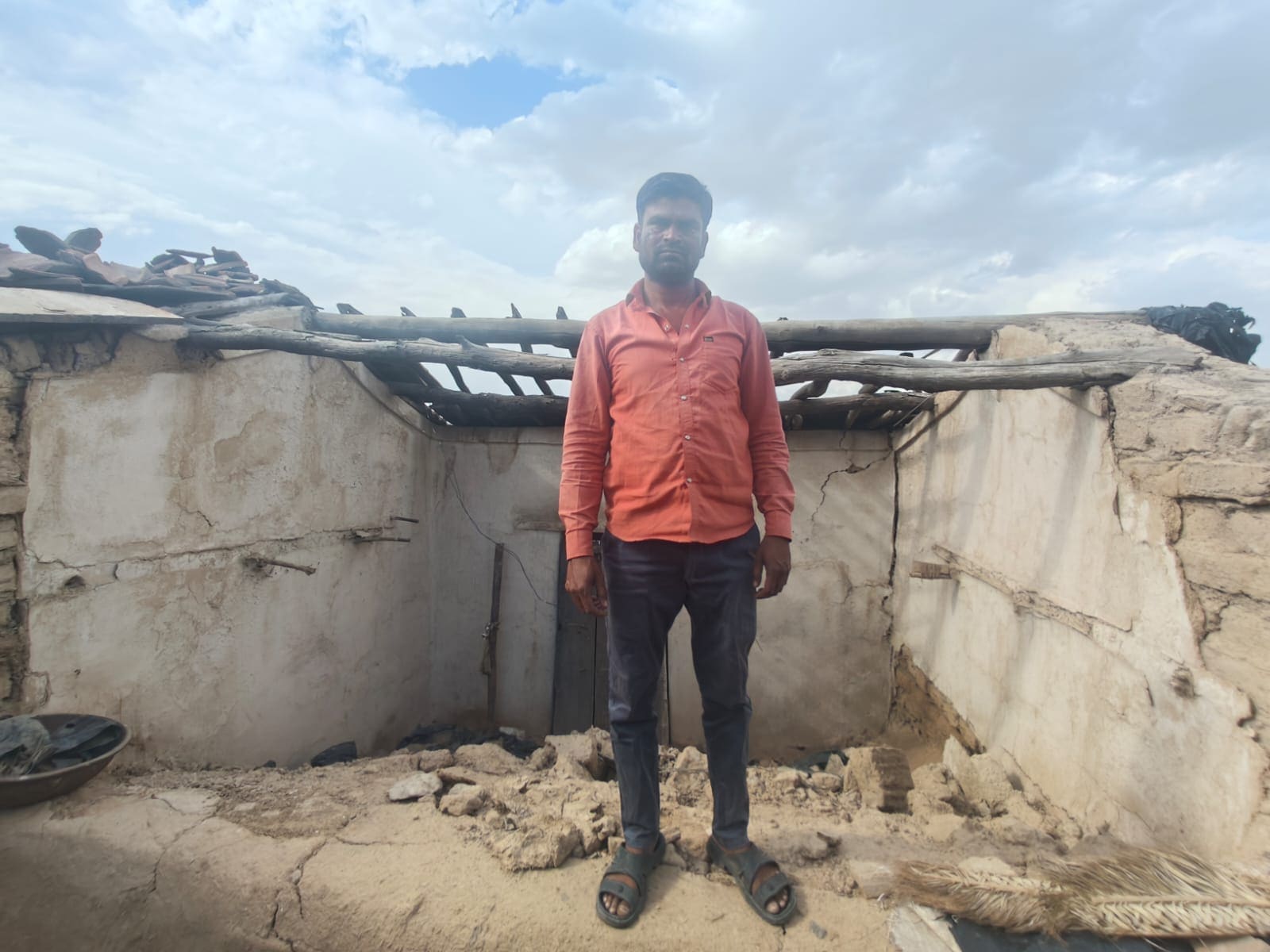 In Madhya Pradesh, a KBC-winning tehsildar, a flood relief ‘scam’, and hundreds of farmers in limbo