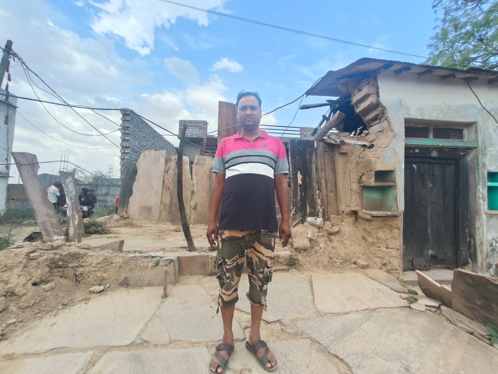In Madhya Pradesh, a KBC-winning tehsildar, a flood relief ‘scam’, and hundreds of farmers in limbo