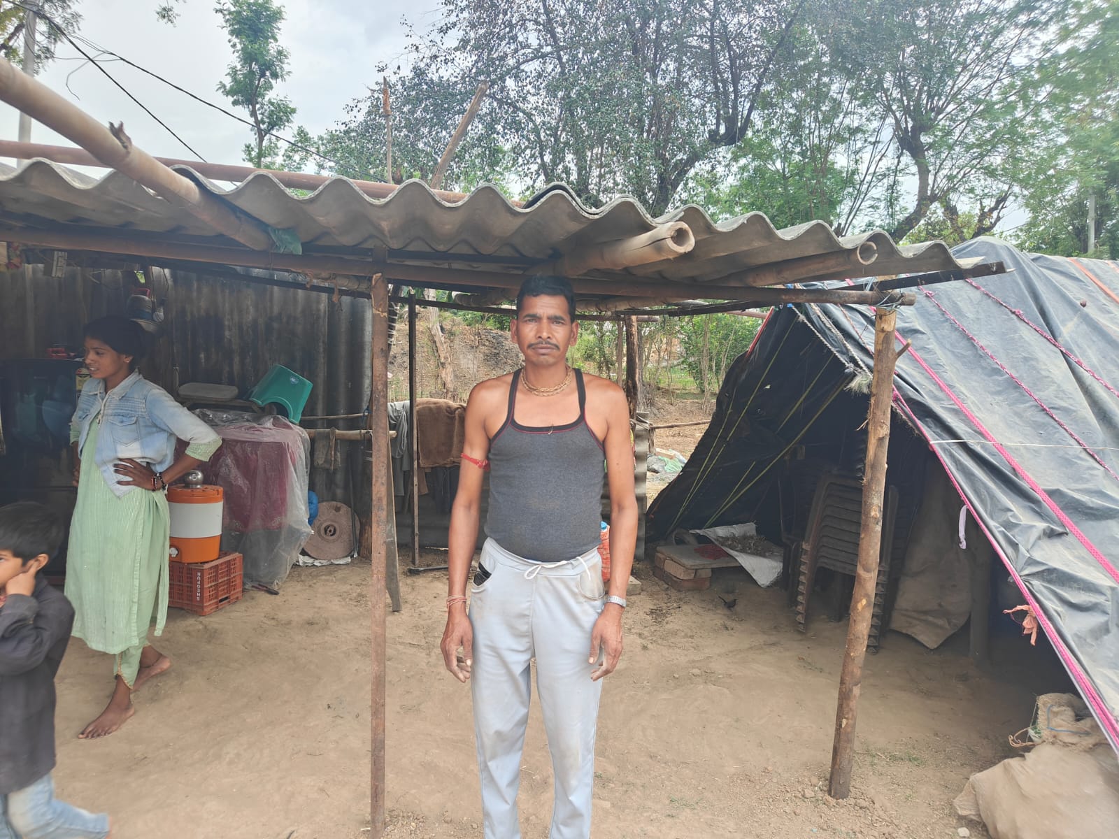 In Madhya Pradesh, a KBC-winning tehsildar, a flood relief ‘scam’, and hundreds of farmers in limbo