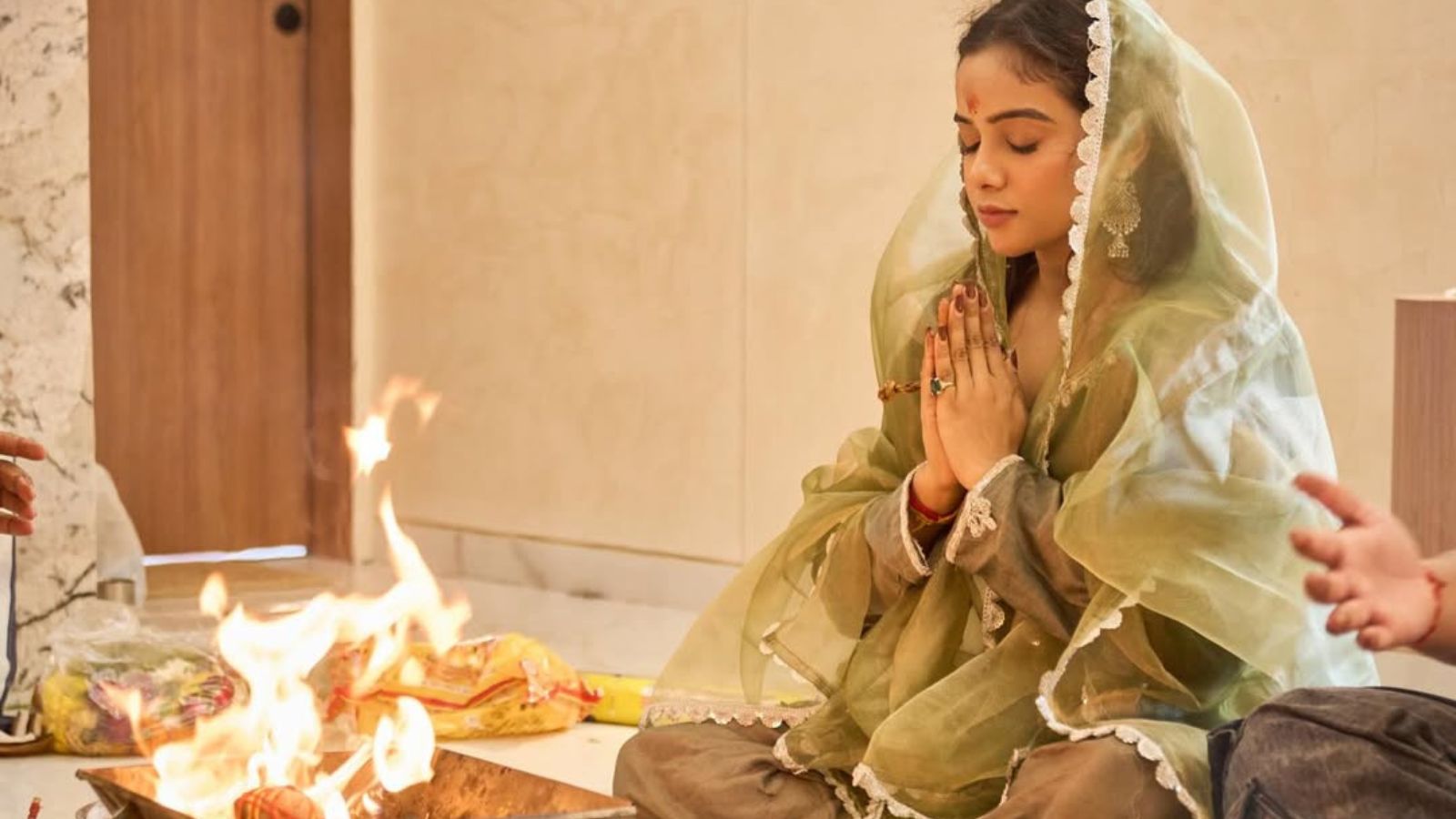 Inside Manisha Rani’s new high-rise Mumbai home: Modern interior, spacious balcony