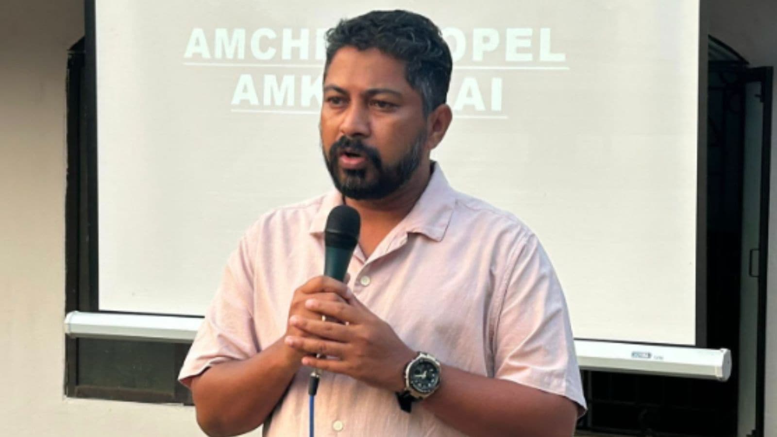 Manoj Parab, head of Goan party that promised revolution, quits citing dirty politics