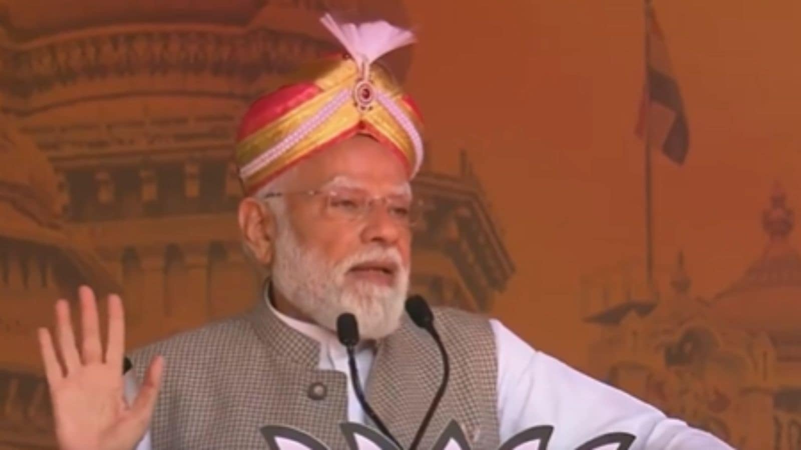 While addressing BJP workers during his visit to Karnataka for the 45th anniversary celebrations of the Art of Living Foundation, the prime minister said that Congress had lost public trust nationwide