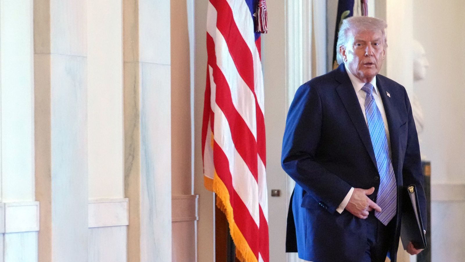 US President Donald Trump arrives for an event with small business leaders (Photo/AP)