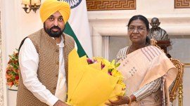 Merger or defection? CM of Punjab, Chadha meet Murmu over legal status