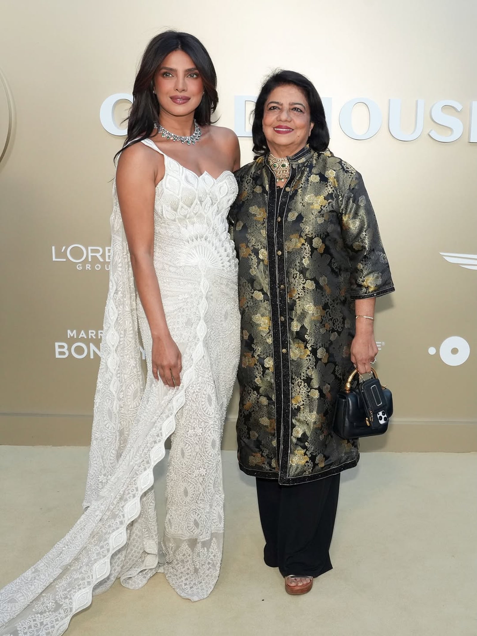 Priyanka Chopra accepts Global Vanguard Award