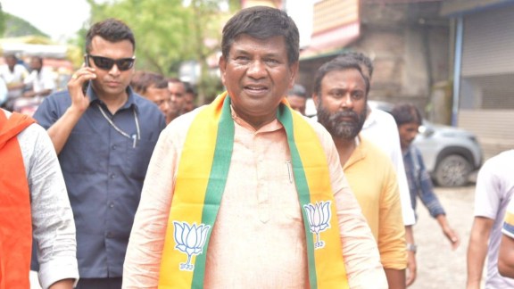 new Bengal Speaker Rathindra Bose, Bengal Speaker Rathindra Bose, Rathindra Bose, West Bengal Assembly, Coochbehar Dakshin MLA, West Bengal BJP, Trinamool Congress, Suvendu Adhikari, Kolkata news, WEst Bengal news, Indian express, current affairs